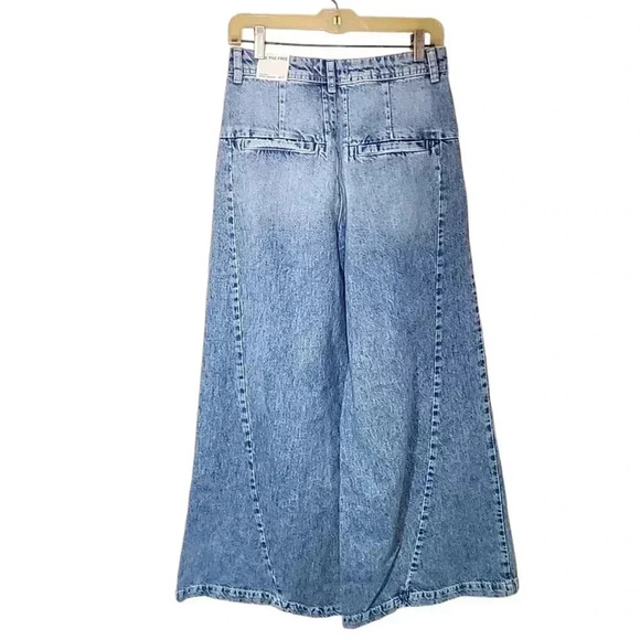 Free People Women's Equinox Denim Trouser. NWT Size 25 - Picture 3 of 8